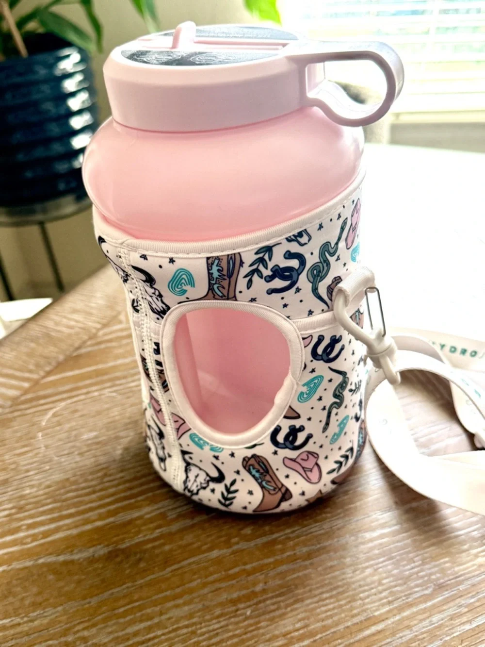 SOLD - Picture 4 of 9